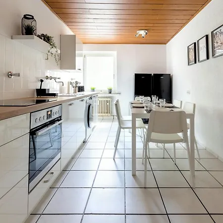 Nice Apartments Herne הרנה